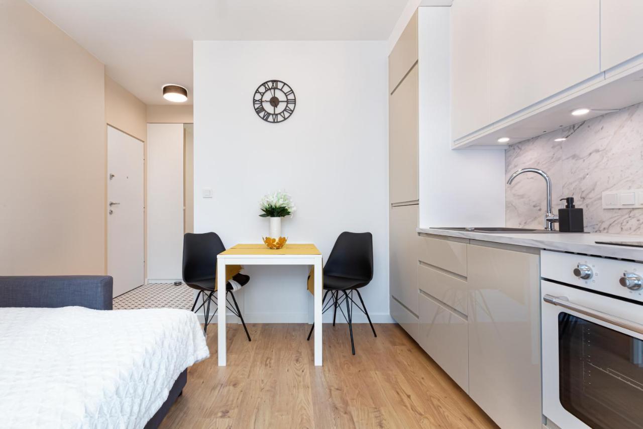 Mokotow Business Center Apartments By Noclegi Renters ワルシャワ エクステリア 写真